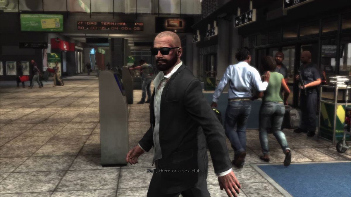 Max Payne 3 (PlayStation 3) screenshot: Arriving at the airfield.