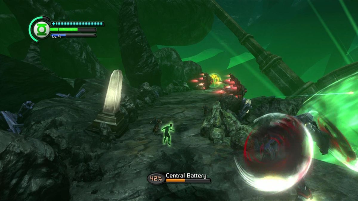 Green Lantern: Rise of the Manhunters (Xbox 360) screenshot: The Manhunters attack the central power battery. Defeat them fast!