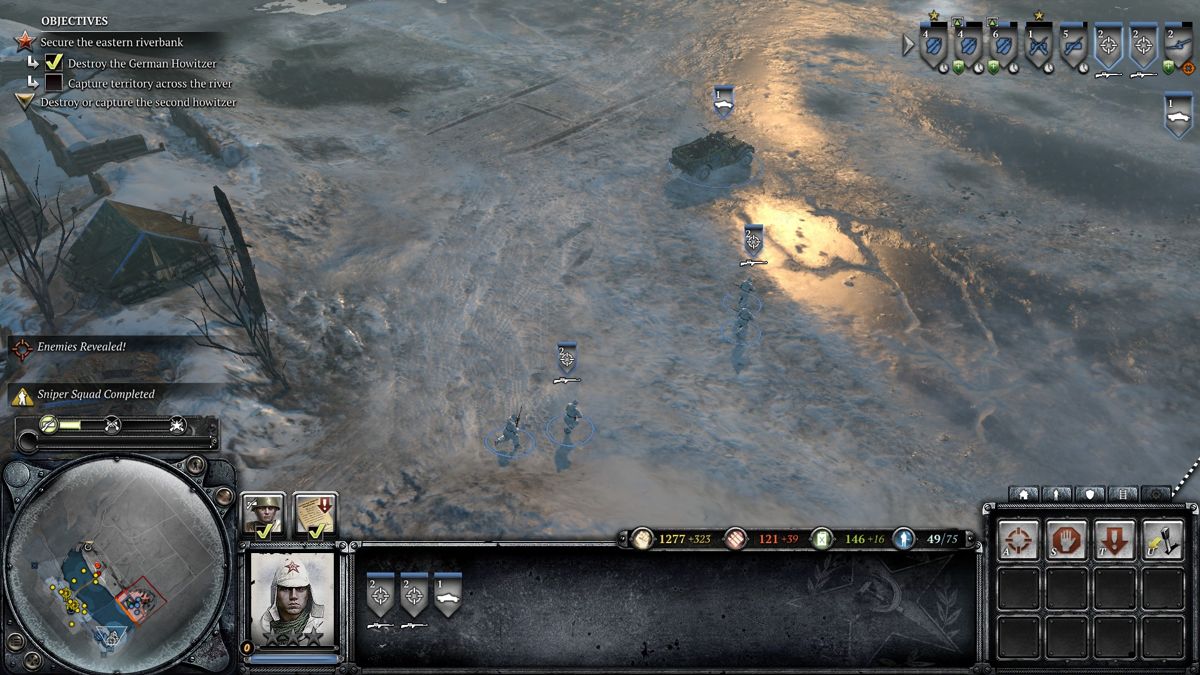Company of Heroes 2 (Windows) screenshot: Crossing the frozen river.