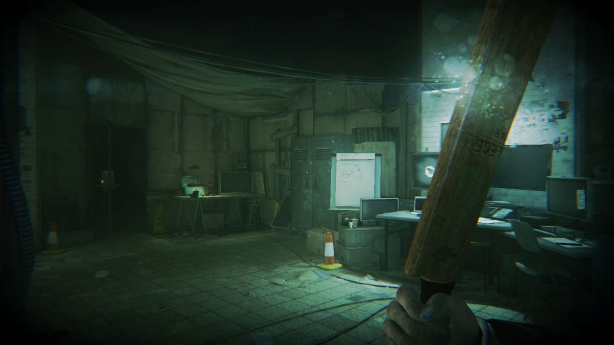 Screenshot of ZombiU (Wii U, 2012) - MobyGames