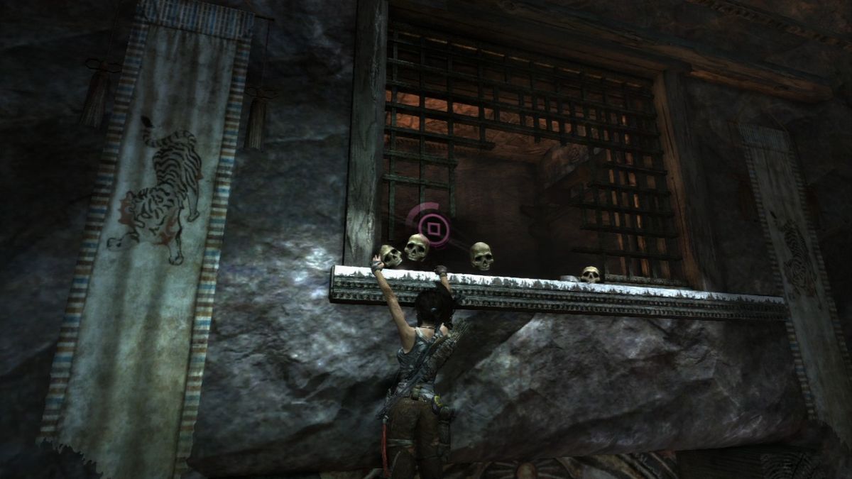 Tomb Raider (PlayStation 3) screenshot: Always be ready for sudden quick-time events.