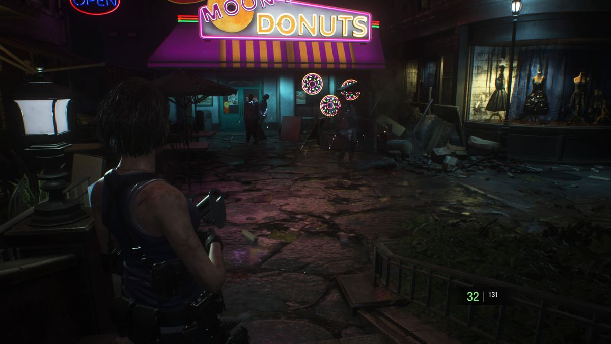 Resident Evil 3 (PlayStation 4) screenshot: Resident Evil 3: Shooting the generator will temporarily incapacitate nearby zombies