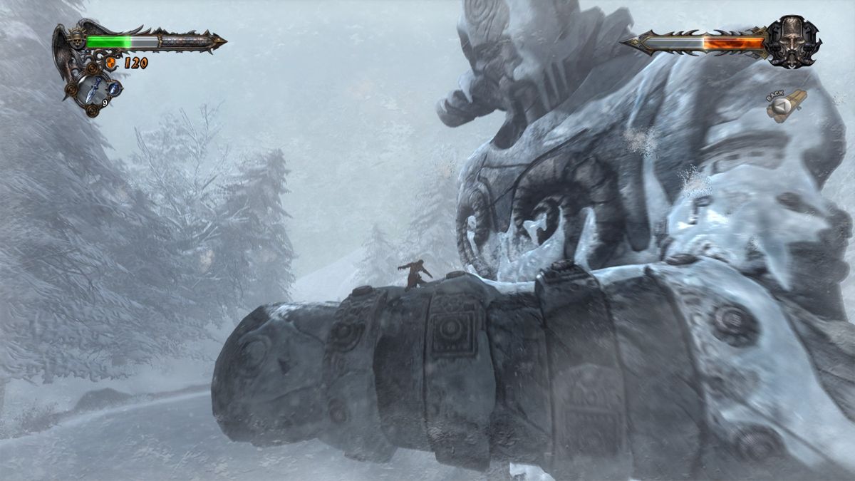 Castlevania: Lords of Shadow - Ultimate Edition (Windows) screenshot: Fighting the Ice Titan
