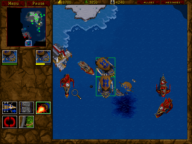 WarCraft II: Tides of Darkness (Demo Version) (DOS) screenshot: Alliance ships retaliate, but not before their oil platform is destroyed.