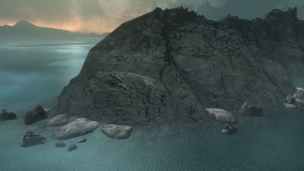 Halo: Reach (Xbox 360) screenshot: In between missions, you will often use a VTOL aircraft to move from one place to another.