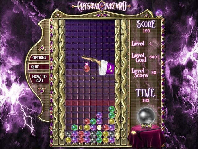 Crystal Wizard (Windows) screenshot: This level features gold coins which score bonus points if included in a sequence