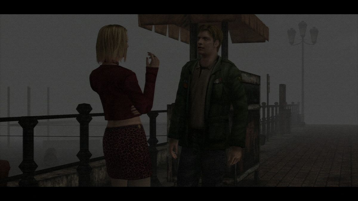 Silent Hill: HD Collection (PlayStation 3) screenshot: Silent Hill 2 - Meeting Maria, your dead wife look-alike.