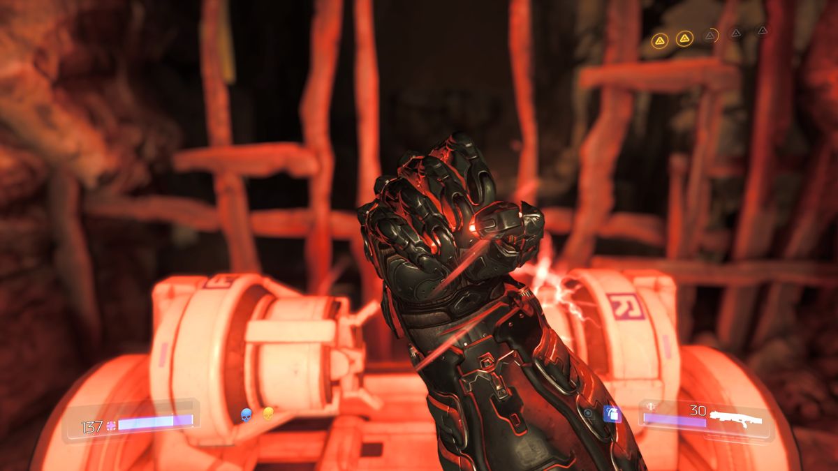 Doom (PlayStation 4) screenshot: Gathering upgrade crystals