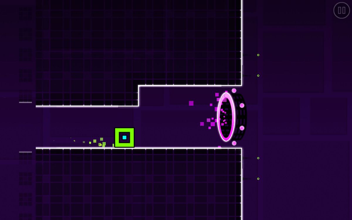 Geometry Dash (Android) screenshot: Go through the ring and the gameplay will change.