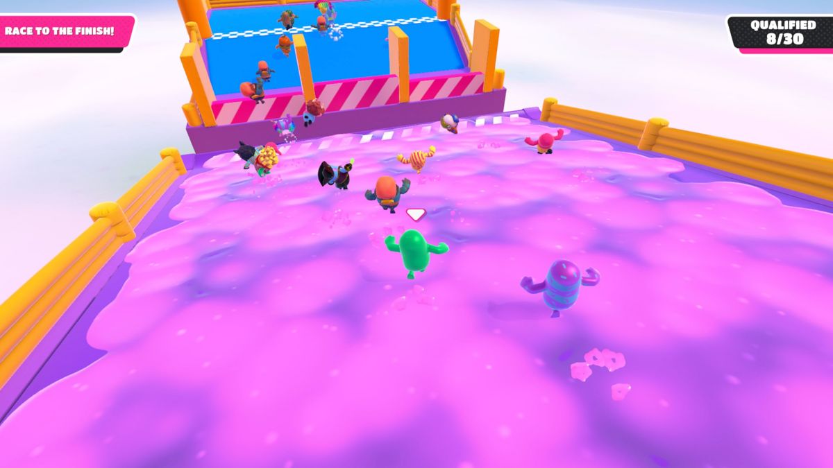 Fall Guys (Windows) screenshot: A slip-and-slide near the finish line