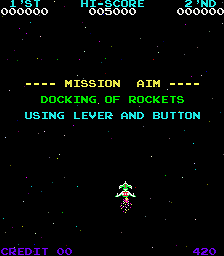 Moon Quasar (Arcade) screenshot: An other docking mission