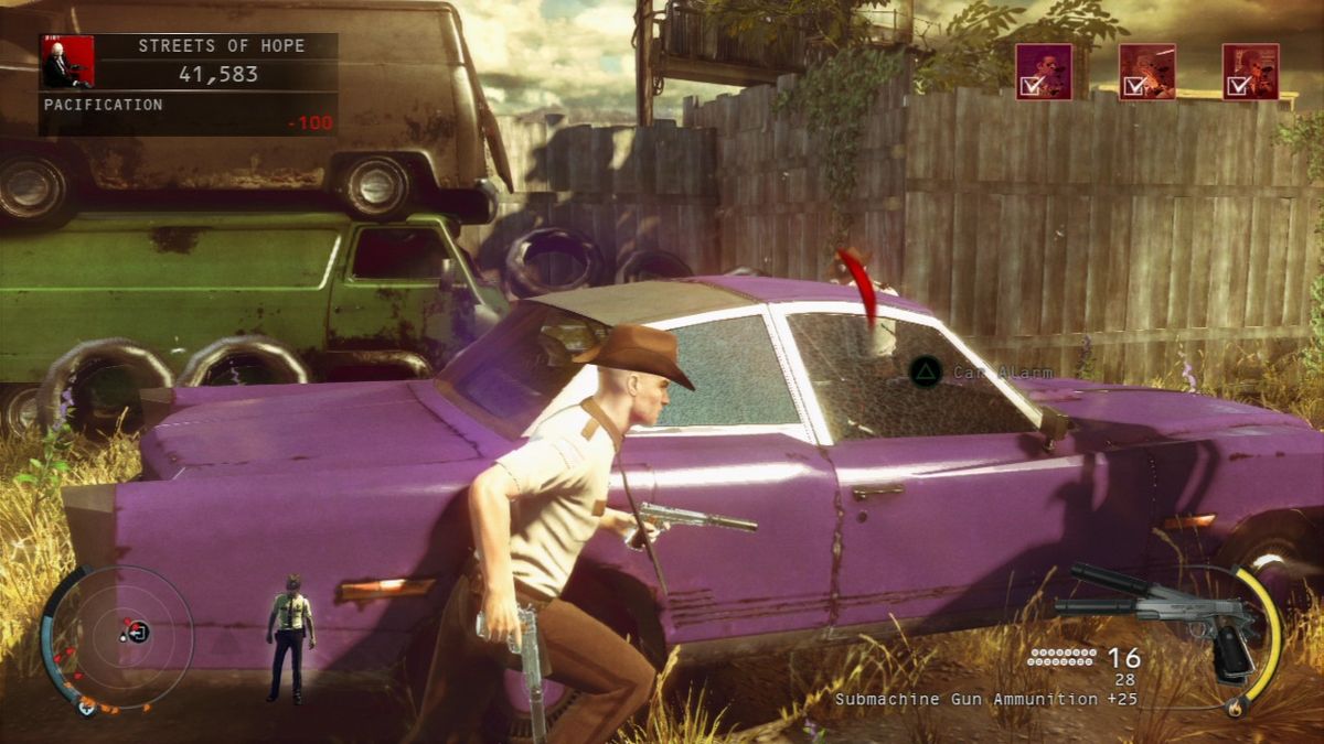 Hitman: Absolution (PlayStation 3) screenshot: Red indicators shows the position of enemy fire