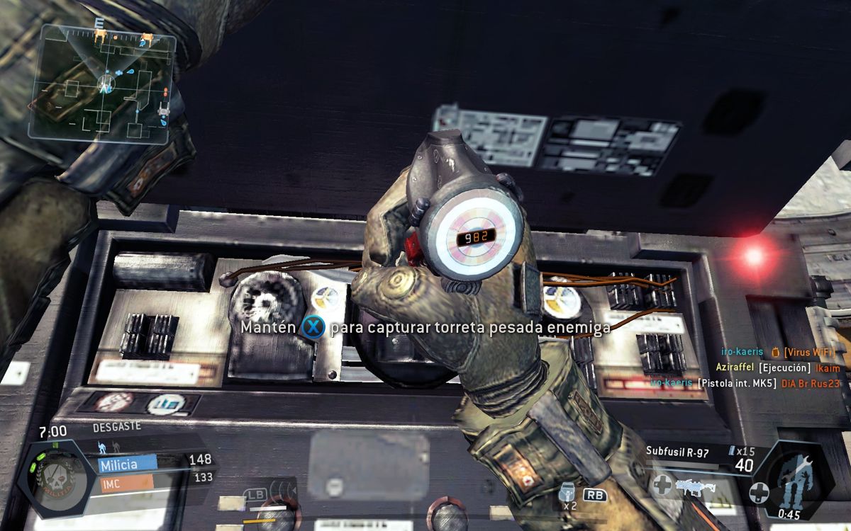 Titanfall (Windows) screenshot: Hacking a defensive tower.