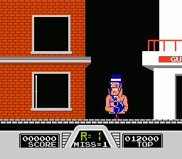 Hogan's Alley (NES) screenshot: Shoot the gang