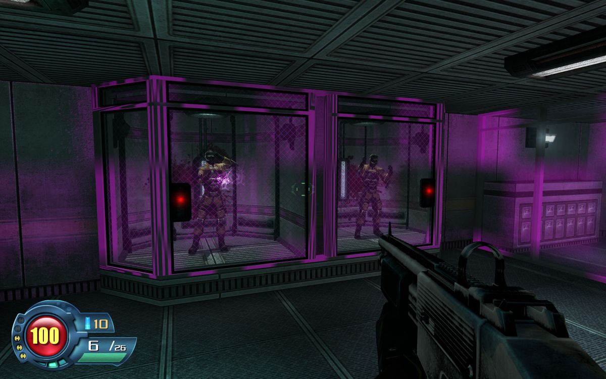 SiN Episodes: Emergence (Windows) screenshot: A good villain always kills his own obedient soldiers. These guys are about to be gassed with mutagen to turn them into horrible monstrosities.