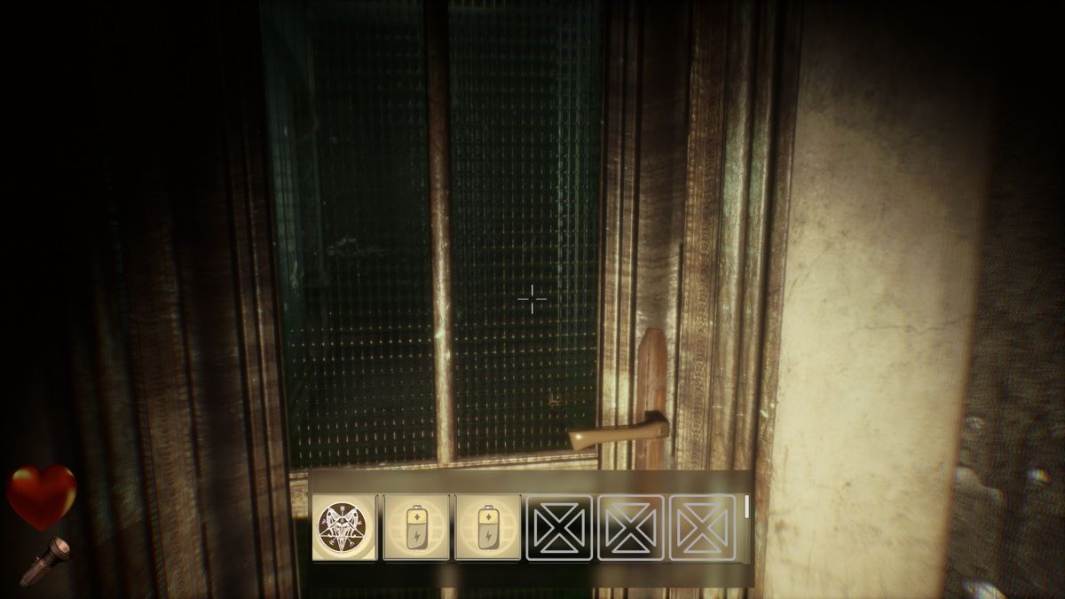 House of Evil 2 (Windows) screenshot: My inventory
