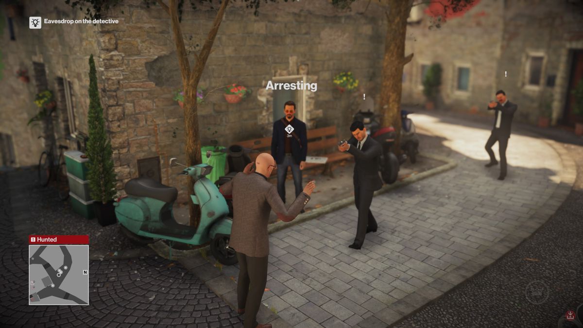 Hitman: The Complete First Season (PlayStation 4) screenshot: Episode 2: Pretending to get arrested