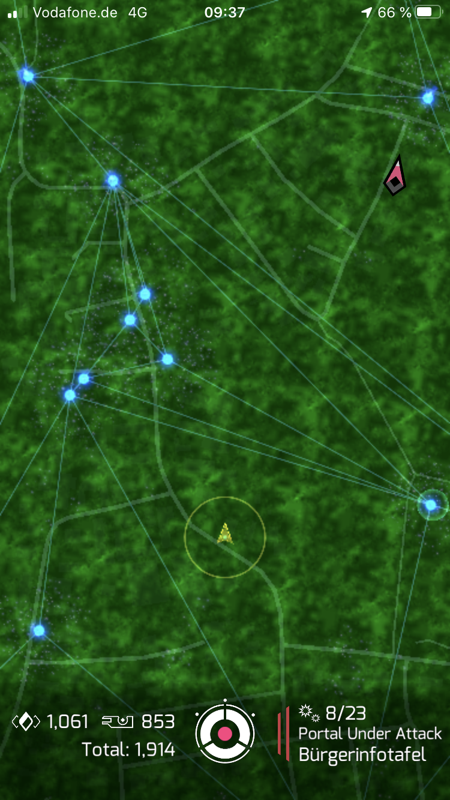 Ingress Prime (iPhone) screenshot: A large Enlightened multi-layer is covering several Resistance control fields.