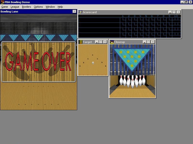 PBA Bowling (Windows) screenshot: The game screen consists of a number of separate windows that can be moved around or turned off but they cannot be resized. (Demo version)