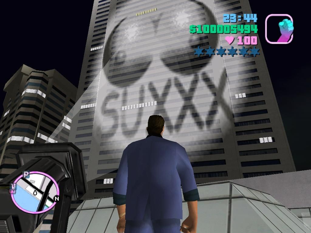 Grand Theft Auto: Vice City (Windows) screenshot: The last job of the porno studio. This is certainly a good publicity stunt, isn't it?