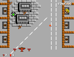 Bomber Raid (SEGA Master System) screenshot: Fiying over a road