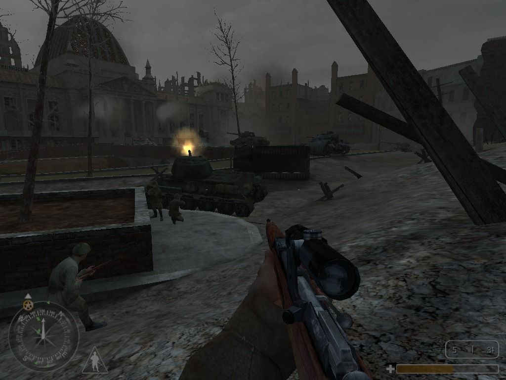 Call of Duty (Windows) screenshot: Attack on the Reichstag