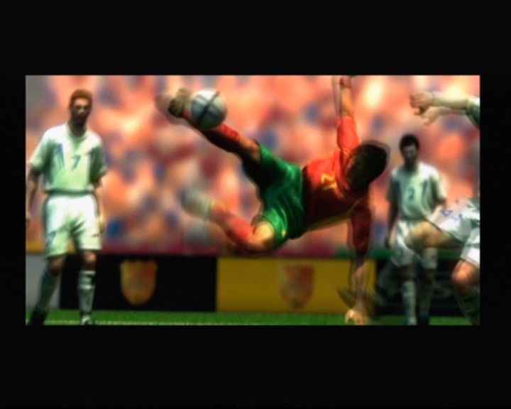 World Soccer: Winning Eleven 8 International (PlayStation 2) screenshot: Opening video shows some cool moves you may expect to find on the field