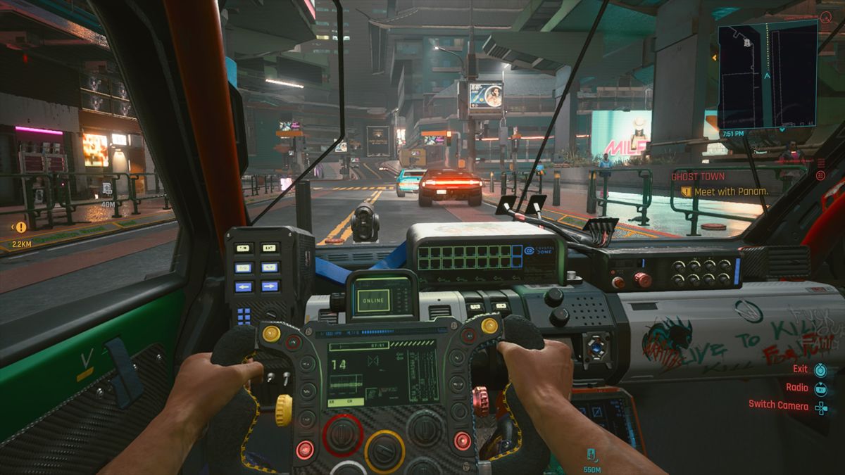 Cyberpunk 2077 (PlayStation 4) screenshot: Nomad vehicle has quite a different interior and steering wheel