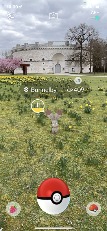 Screenshot of Pokémon GO (Android, 2016) - MobyGames