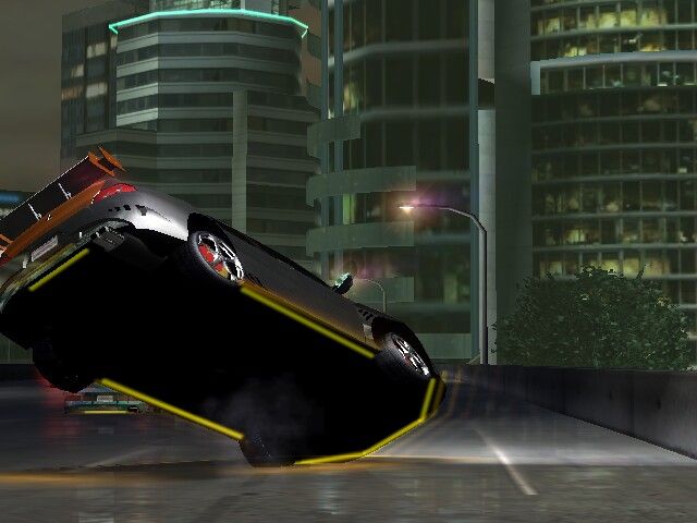 Need for Speed: Underground 2 (Windows) screenshot: Showing off my yellow neons