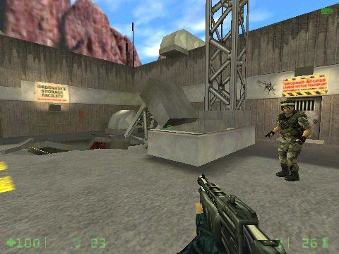 Half-Life: Opposing Force (Windows) screenshot: You should watch about the medics as they can be useful when you catch a bullet.