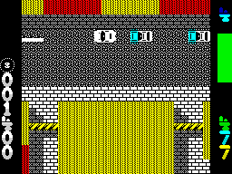 Miami Chase (ZX Spectrum) screenshot: Two police cars behind me