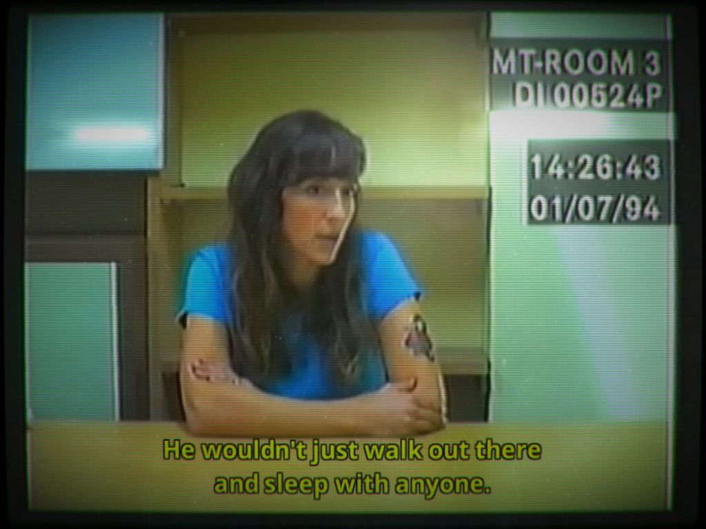 Her Story (Macintosh) screenshot: She trusts her husband Simon.