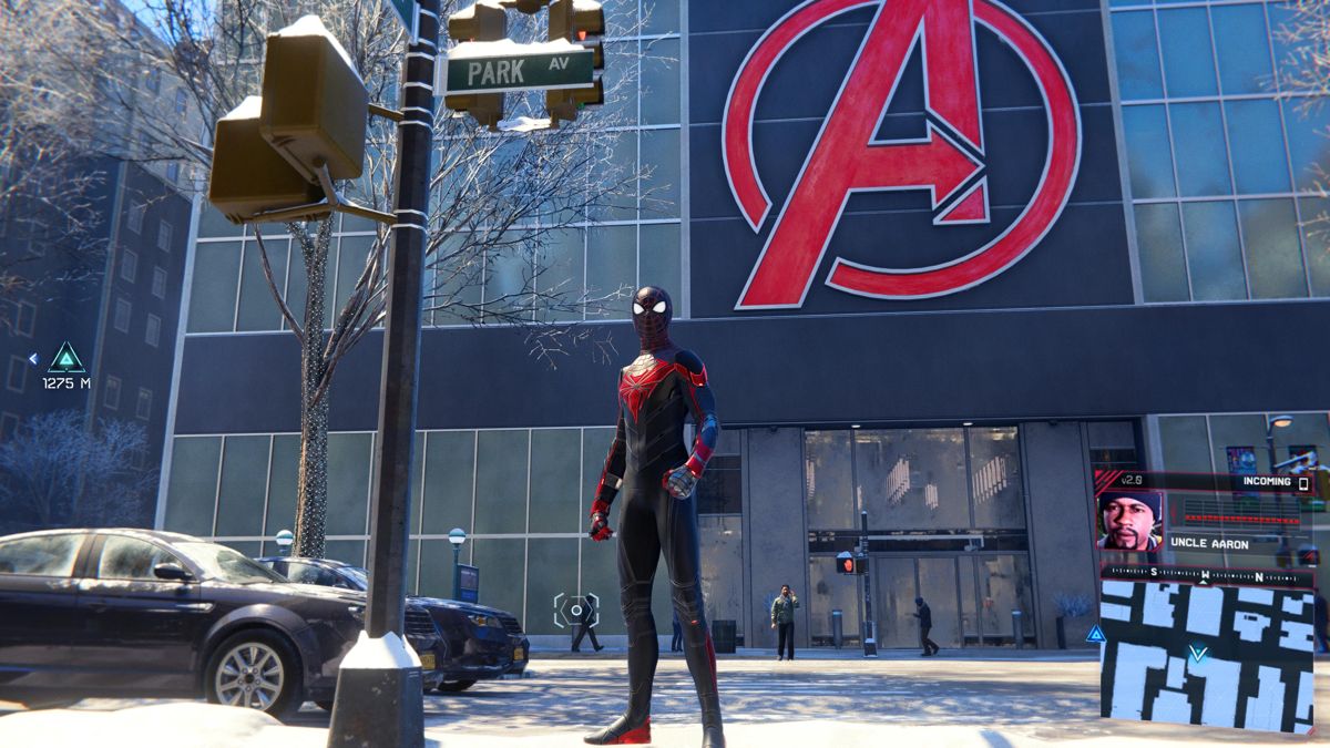 Marvel Spider-Man: Miles Morales (PlayStation 5) screenshot: In front of the Avengers building