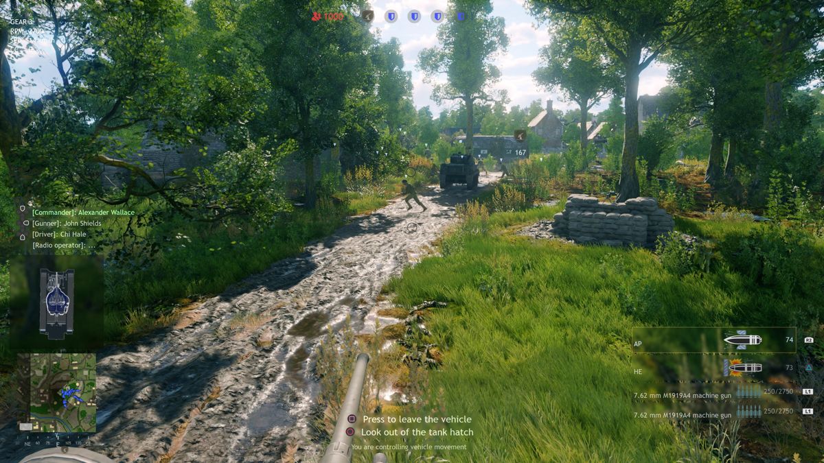 Enlisted (PlayStation 5) screenshot: Starting the match with a tank crew