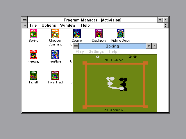 Activision's Atari 2600 Action Pack (Windows 16-bit) screenshot: Games can be played in a window. Playing a round of boxing.