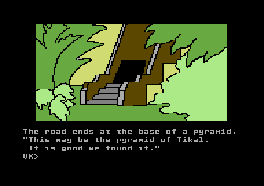 The Mask of the Sun (Commodore 64) screenshot: At the entrance to a pyramid