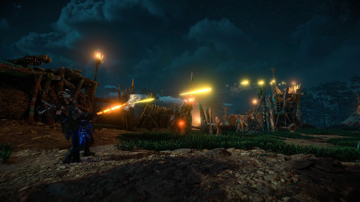 Horizon II: Forbidden West (PlayStation 5) screenshot: Taking out the sentry with a heavy machine gun