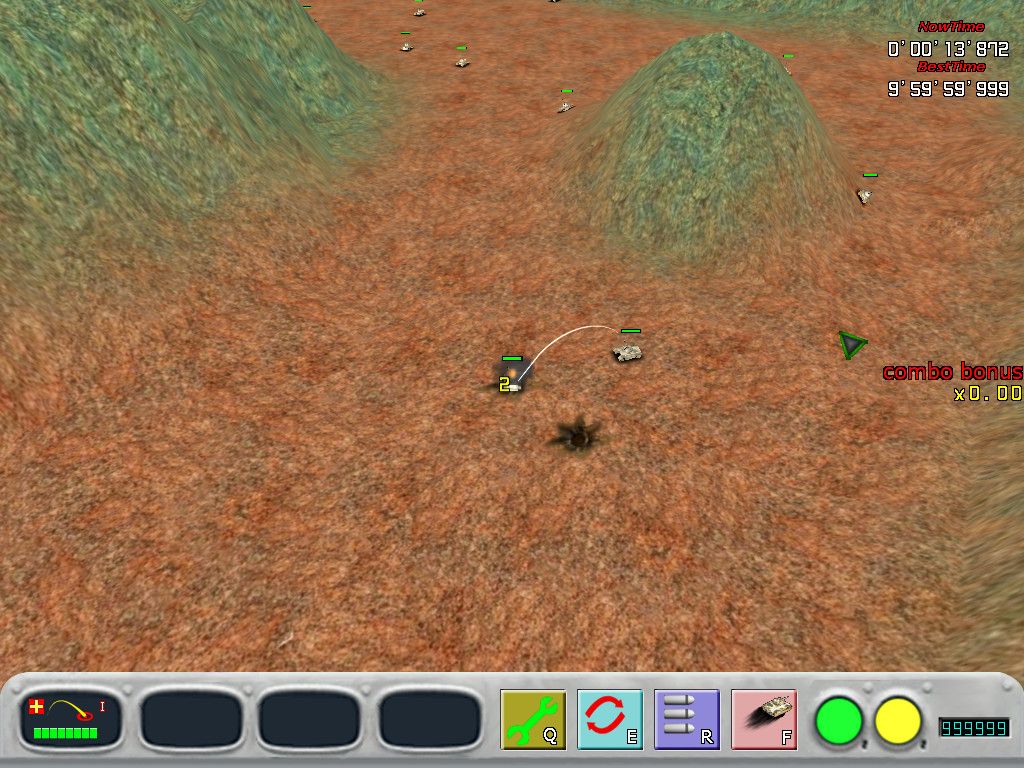 War of Tank (Windows) screenshot: I'm taking damage