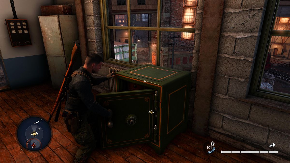 Sniper Elite 5: France (PlayStation 5) screenshot: Safes can be blown open with a satchel or unlocked with the right combination if found