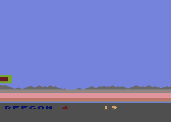 Computer War (Atari 8-bit) screenshot: The missile is somewhere to the left.