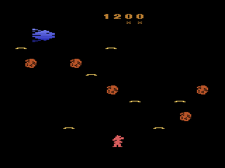 Pigs in Space starring Miss Piggy (Atari 2600) screenshot: Pastaroids