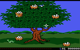 Crack'ed (Atari 7800) screenshot: Protect the eggs!!