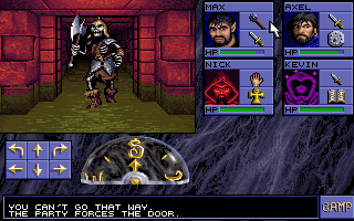 Eye of the Beholder (DOS) screenshot: Against creepy creatures (in-game shot -2)