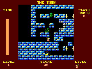 The Tomb (DOS) screenshot: Snakes, I hate snakes...