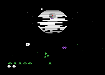 Star Wars: Return of the Jedi - Death Star Battle (Atari 8-bit) screenshot: Attacking the death star