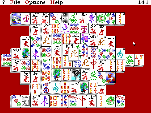 Shanghai II: Dragon's Eye (DOS) screenshot: Shanghai layout with Mah-Jongg tiles (Advanced difficulty)