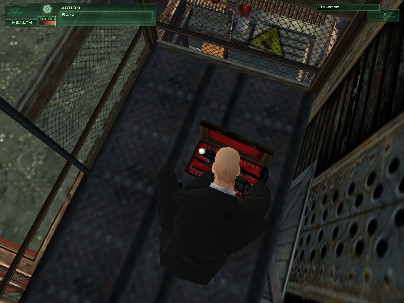 Hitman: Codename 47 (Windows) screenshot: Some Assembly Required. On assignments with only one target, the sniper rifle comes in handy. It even folds down to fit in a convenient, innocent-looking suitcase.