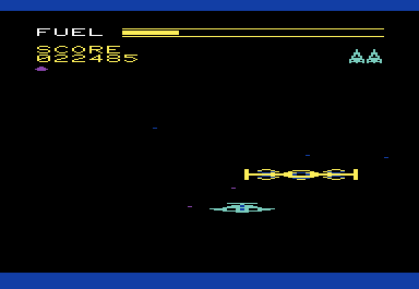 Buck Rogers: Planet of Zoom (VIC-20) screenshot: A large enemy appears