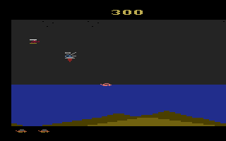 James Bond 007 (Atari 2600) screenshot: Travelling by sea...